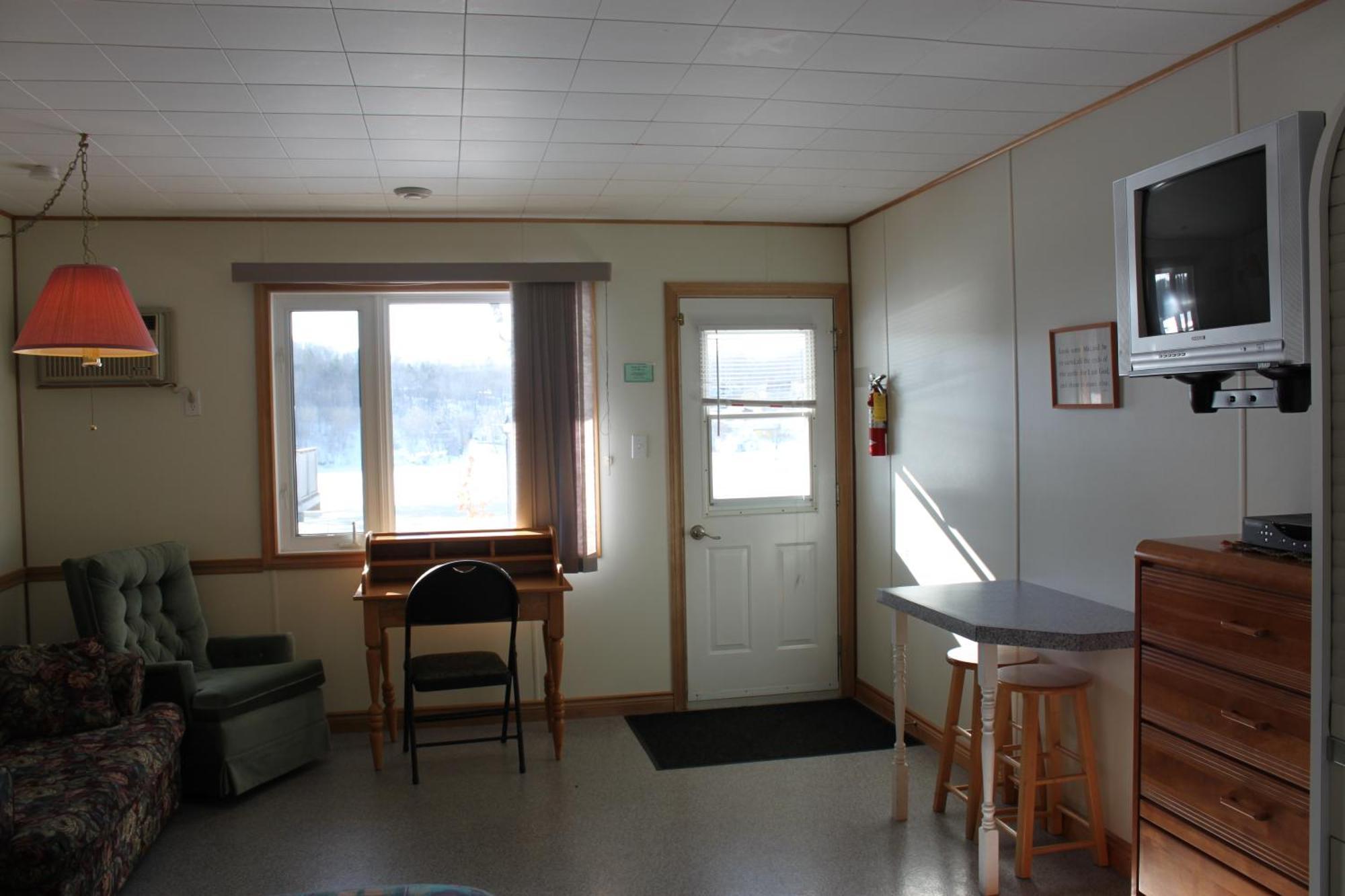 Lanes Riverhouse Inn & Cottages Montague Quarto foto